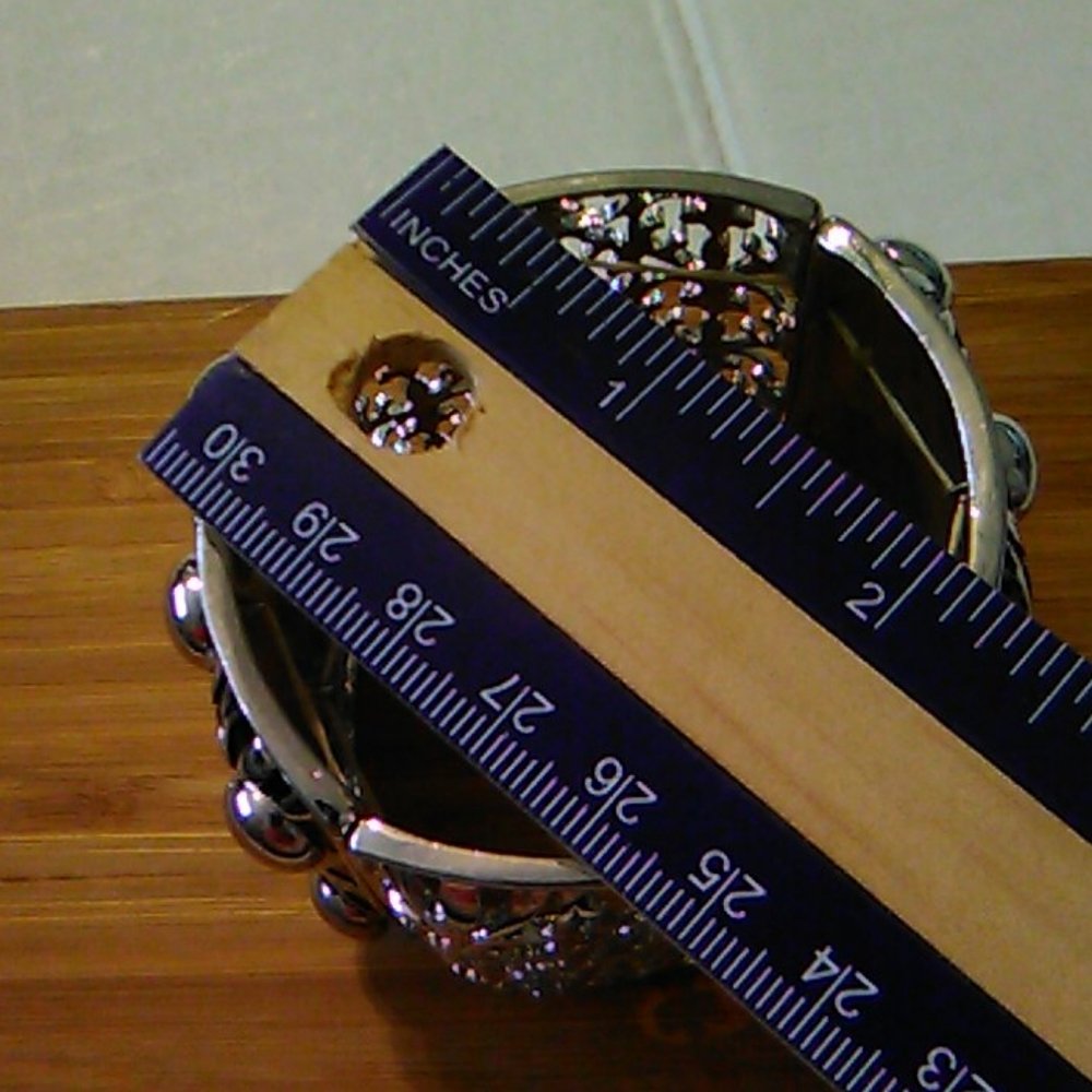 Nwot Silver and Black Bracelet - Picture 5 of 8